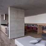 Ma64 - Novo Bhaus Jardins | Oscar Freire | Metro